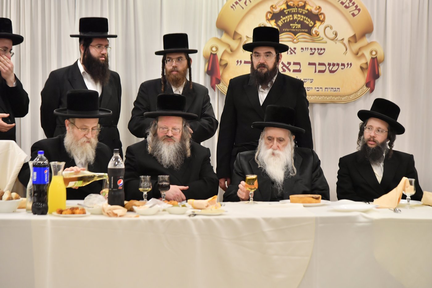במכנובקא - בעלזא סיימו מסכתות במעמד 'כבוד התורה'
