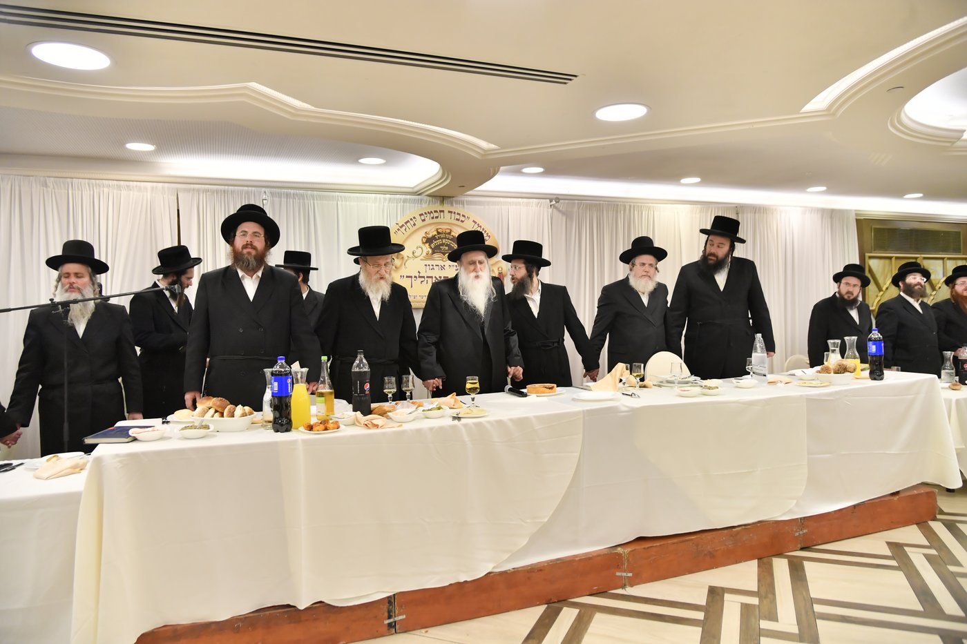 במכנובקא - בעלזא סיימו מסכתות במעמד 'כבוד התורה'