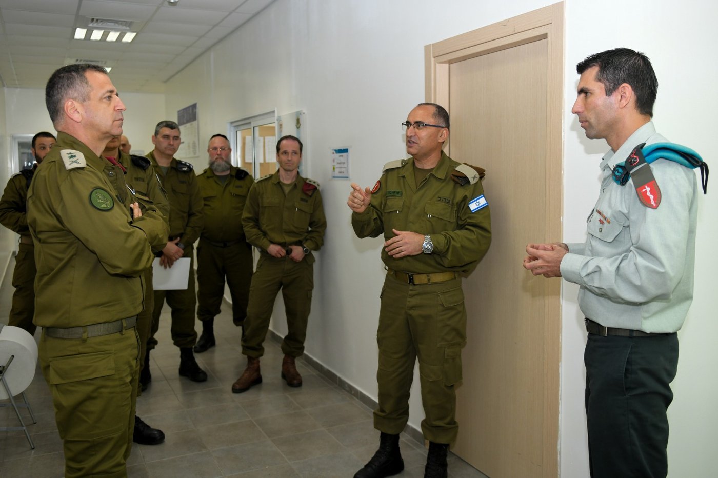 מבצע תרומות: הרמטכ"ל אביב כוכבי תרם דם