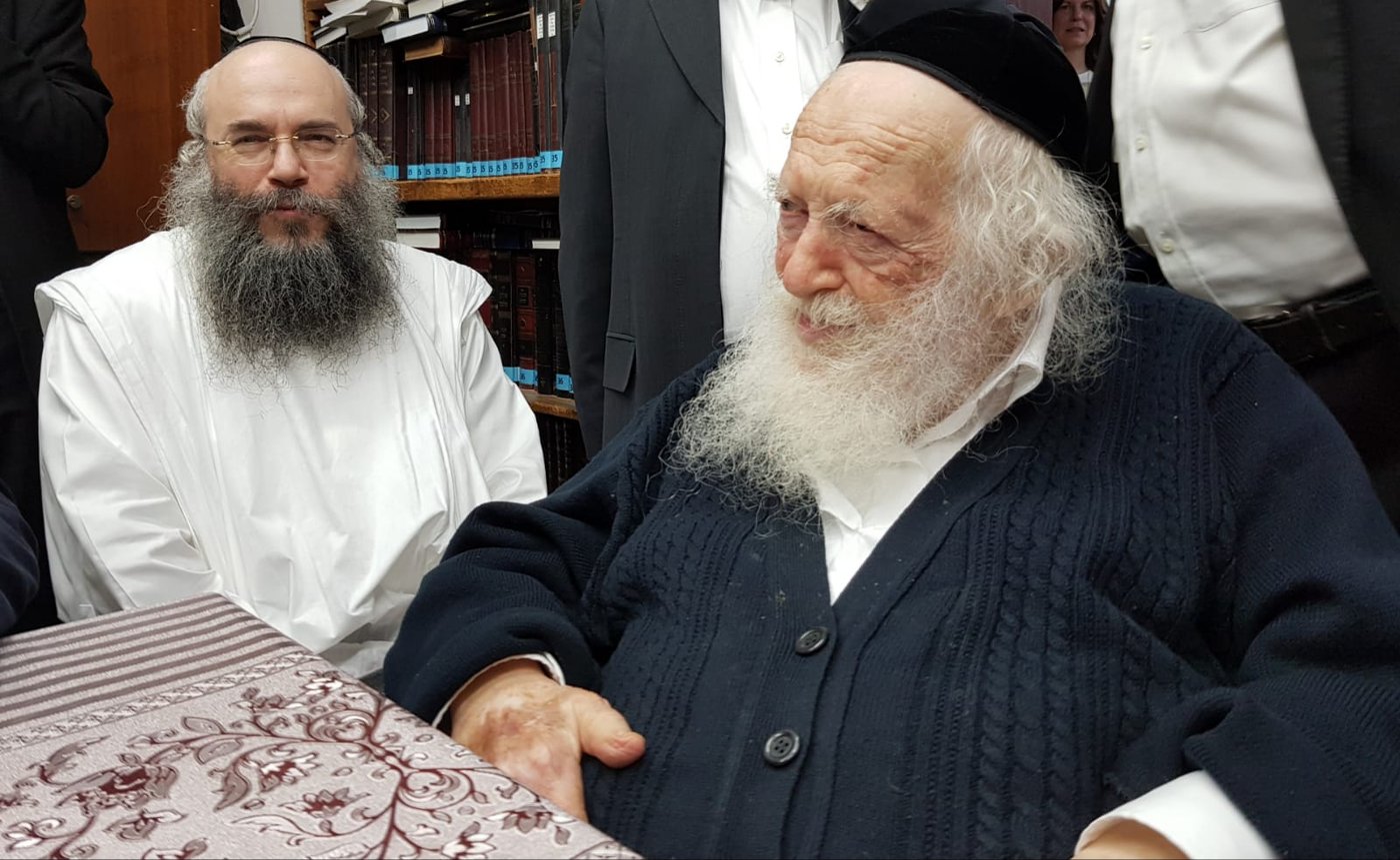 רבי יצחק שאול קניבסקי עם מרן שה"ת