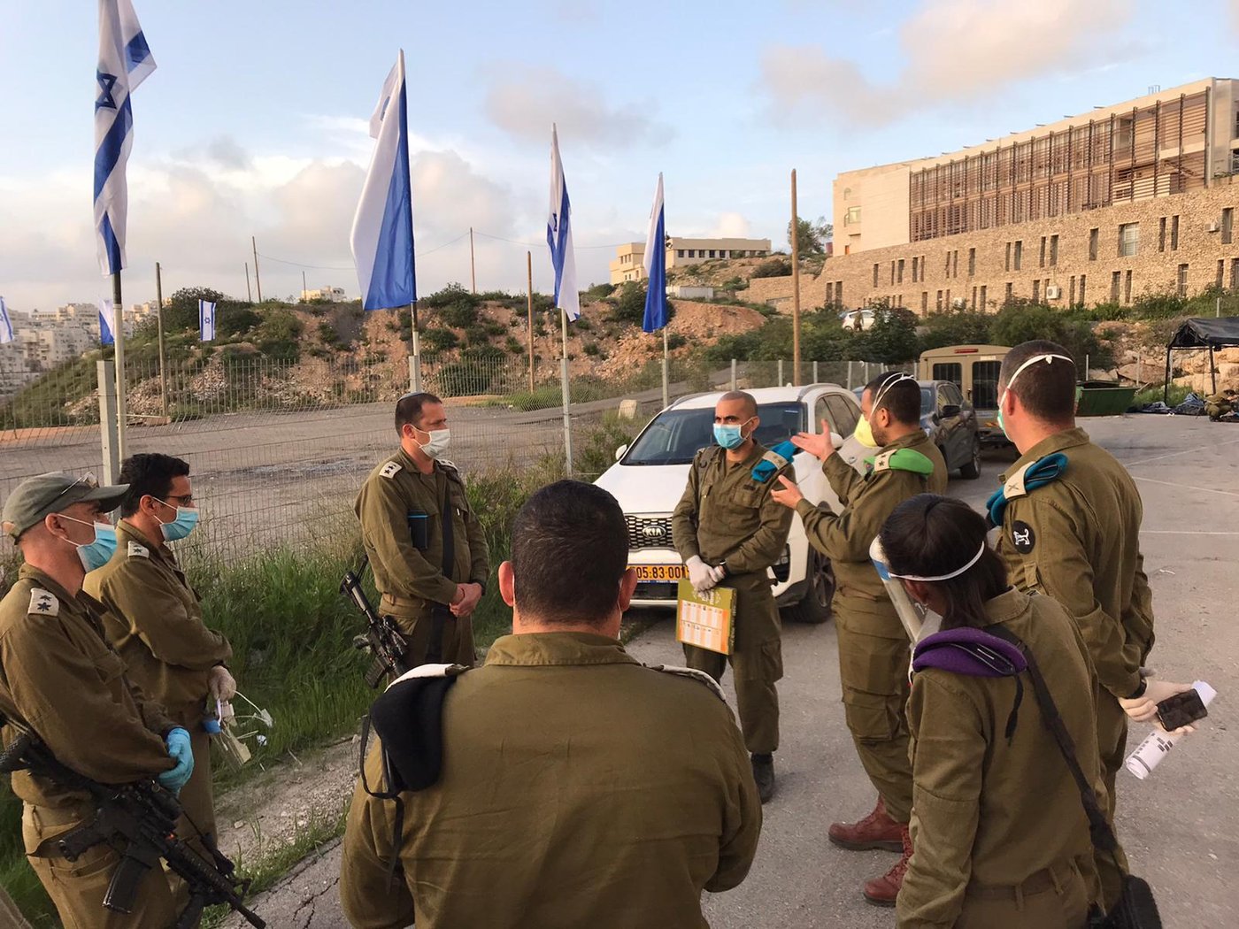 "קמחא דפסחא" מצה"ל לחולים ולמבודדים