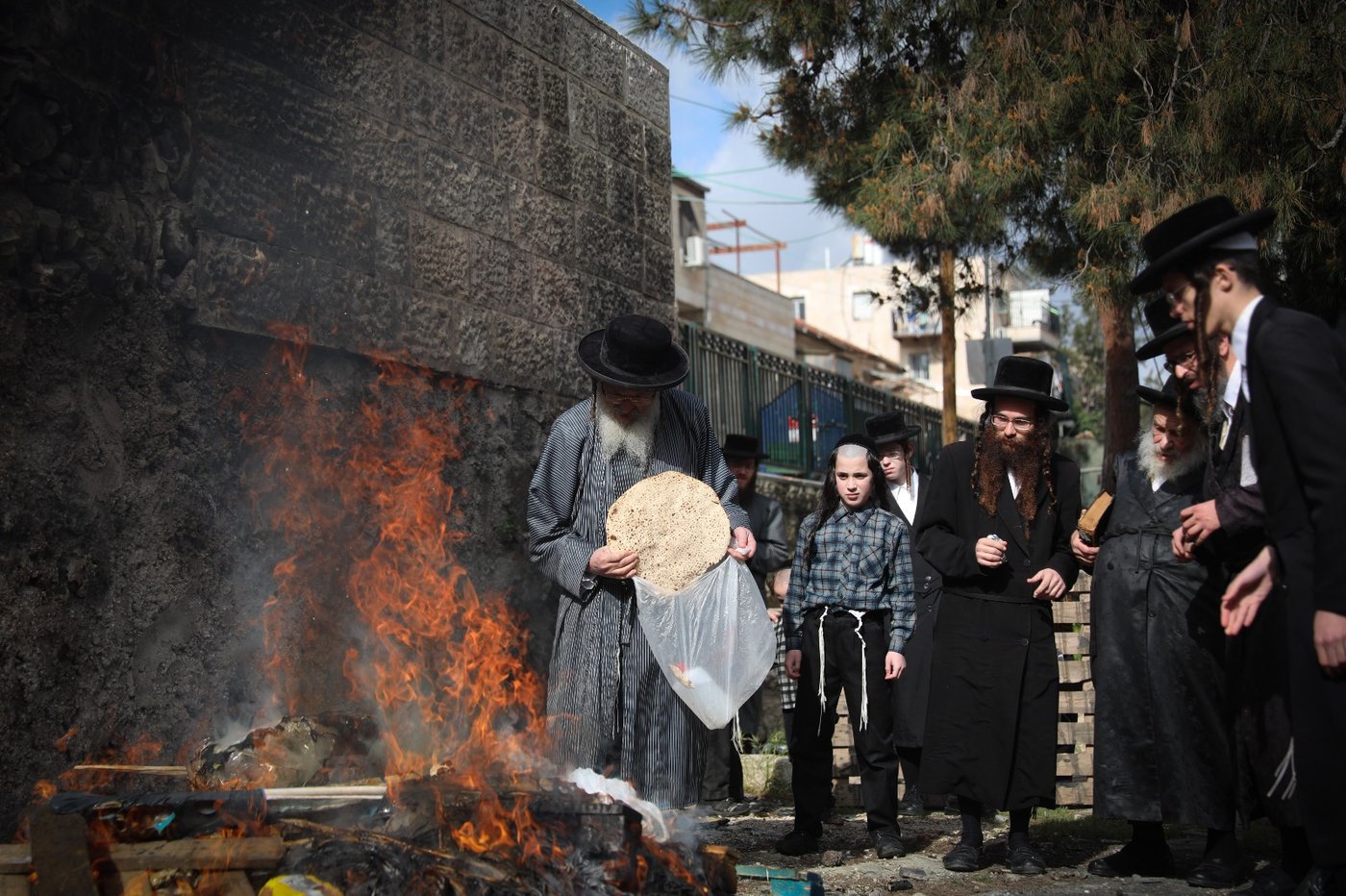 תיעוד מיוחד: מהמניינים ועד שריפת החמץ