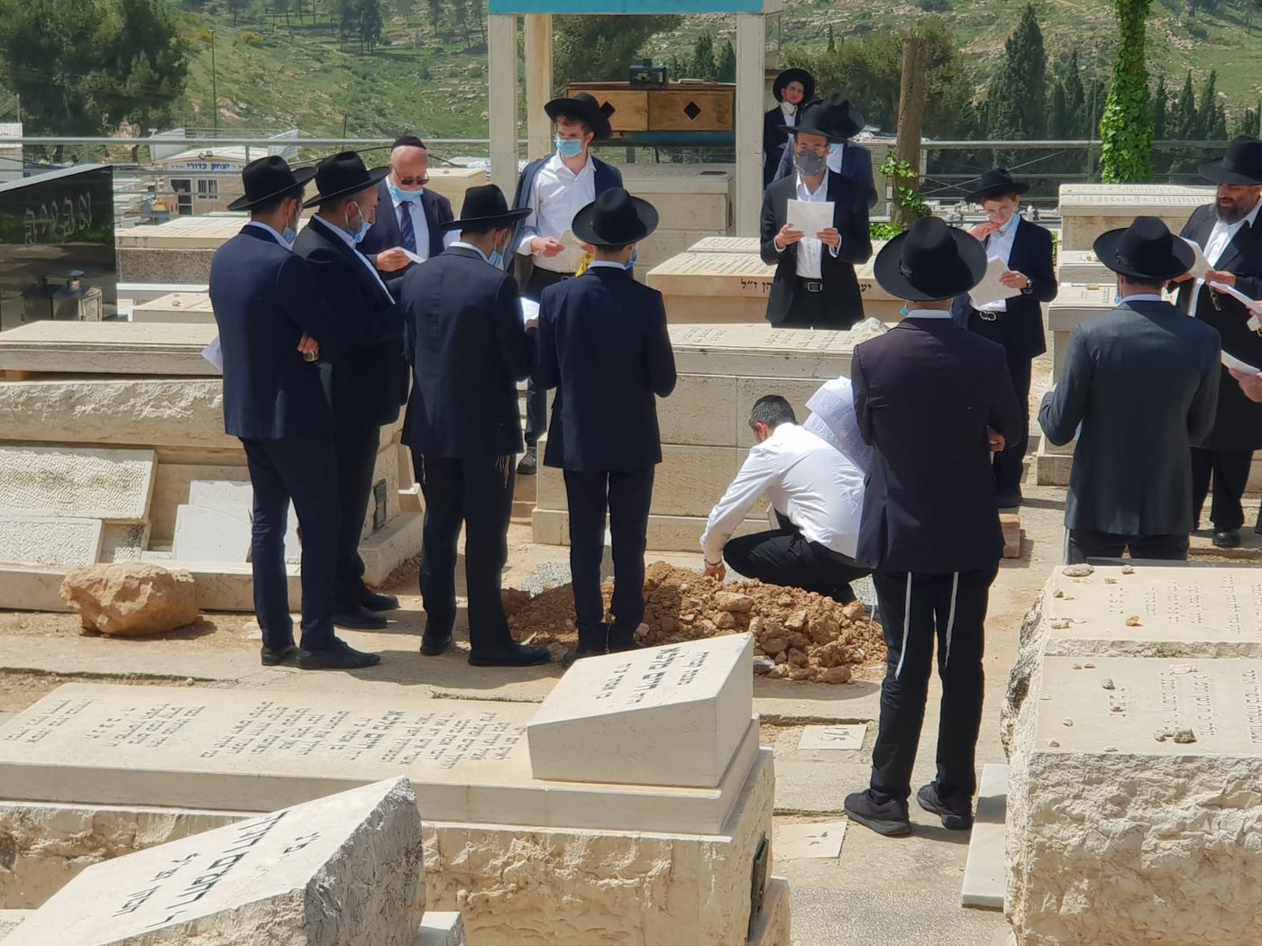 ככלות השבעה; בני משפחת זקן הראשונים לציון זצ"ל עלו לציונו
