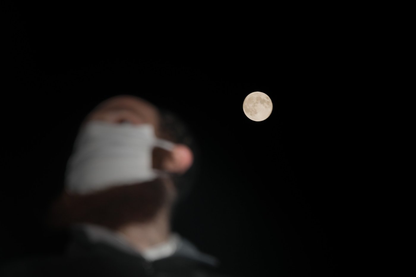 ירח מלא בשמי ירושלים • גלריה מרהיבה