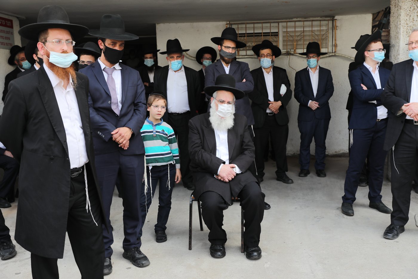 הספד על הרב עוזר דרורי: 'הפריע לו שנשים טיפלו בו כשהיה מונשם'