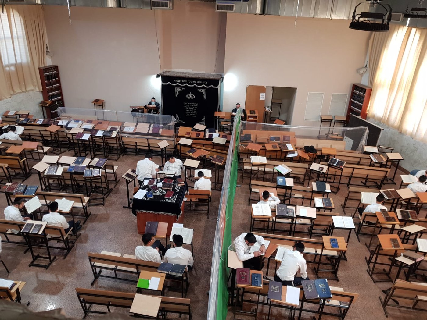 בישיבת 'תפארת לוי' חזרו עם מתווה הקפסולות