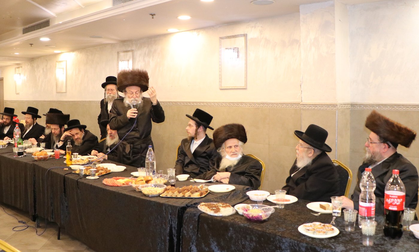 באירוסי בת רה"י: איחלו 'מזל טוב' עם גארטל