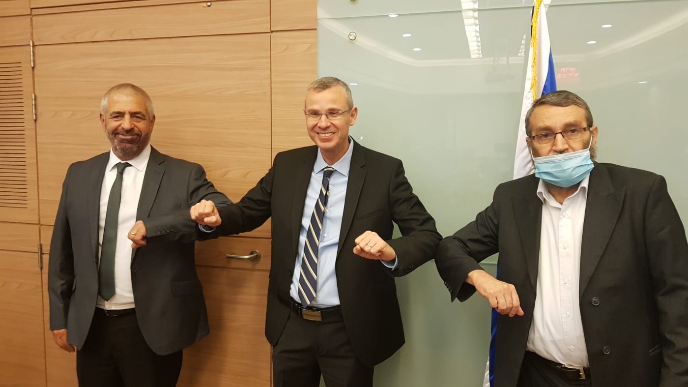 גפני, לוין ובקלש