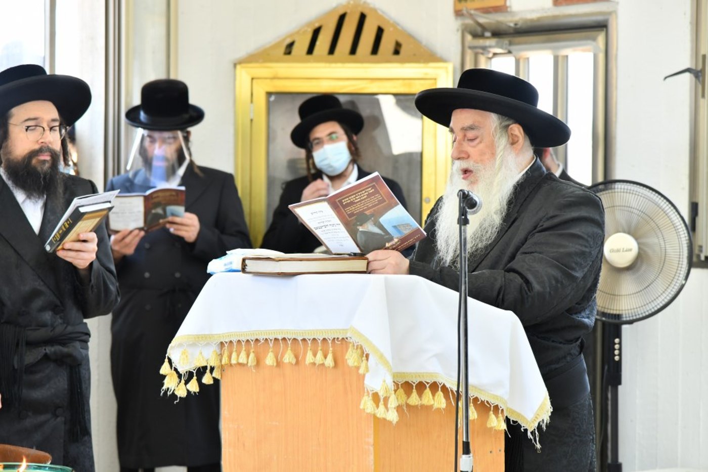 בצאנז ציינו את הילולת ה'שפע חיים' זיע"א