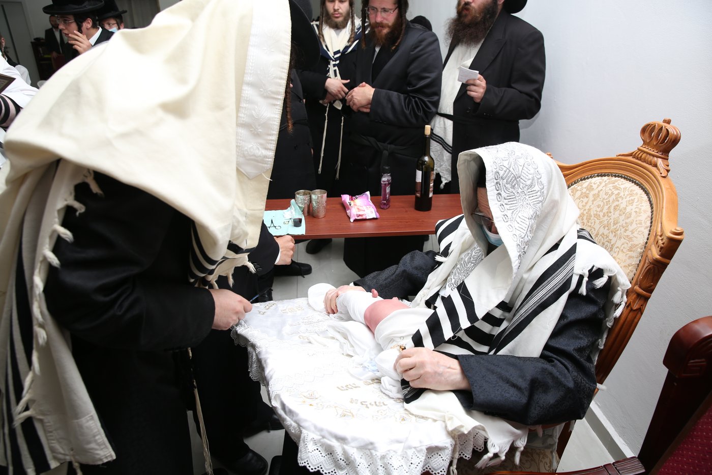 בצפת חגגו ברית לנכד האב"ד והנגיד • צפו