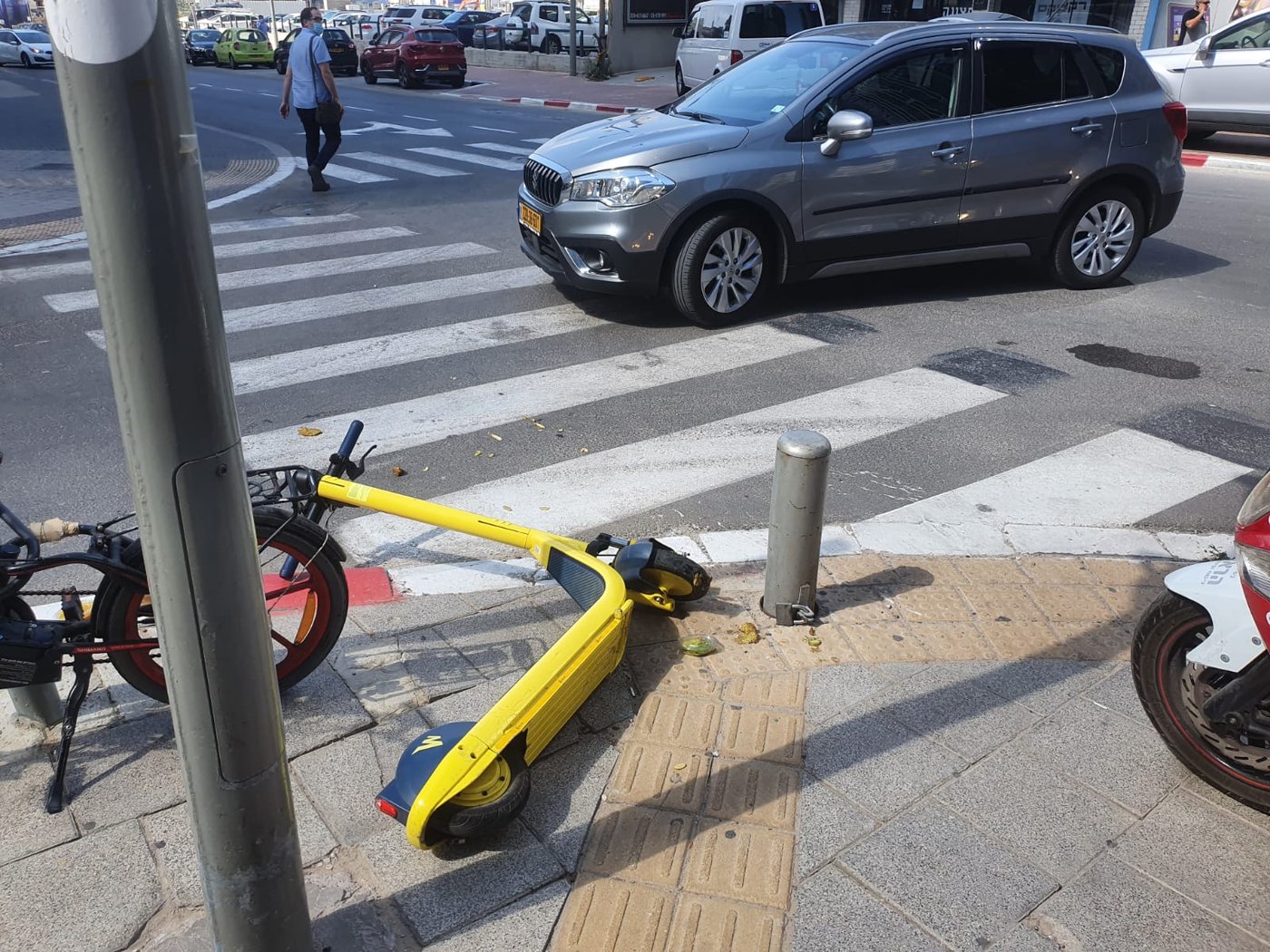 בן 30 רכב על קורקינט חשמלי ונפצע בינוני