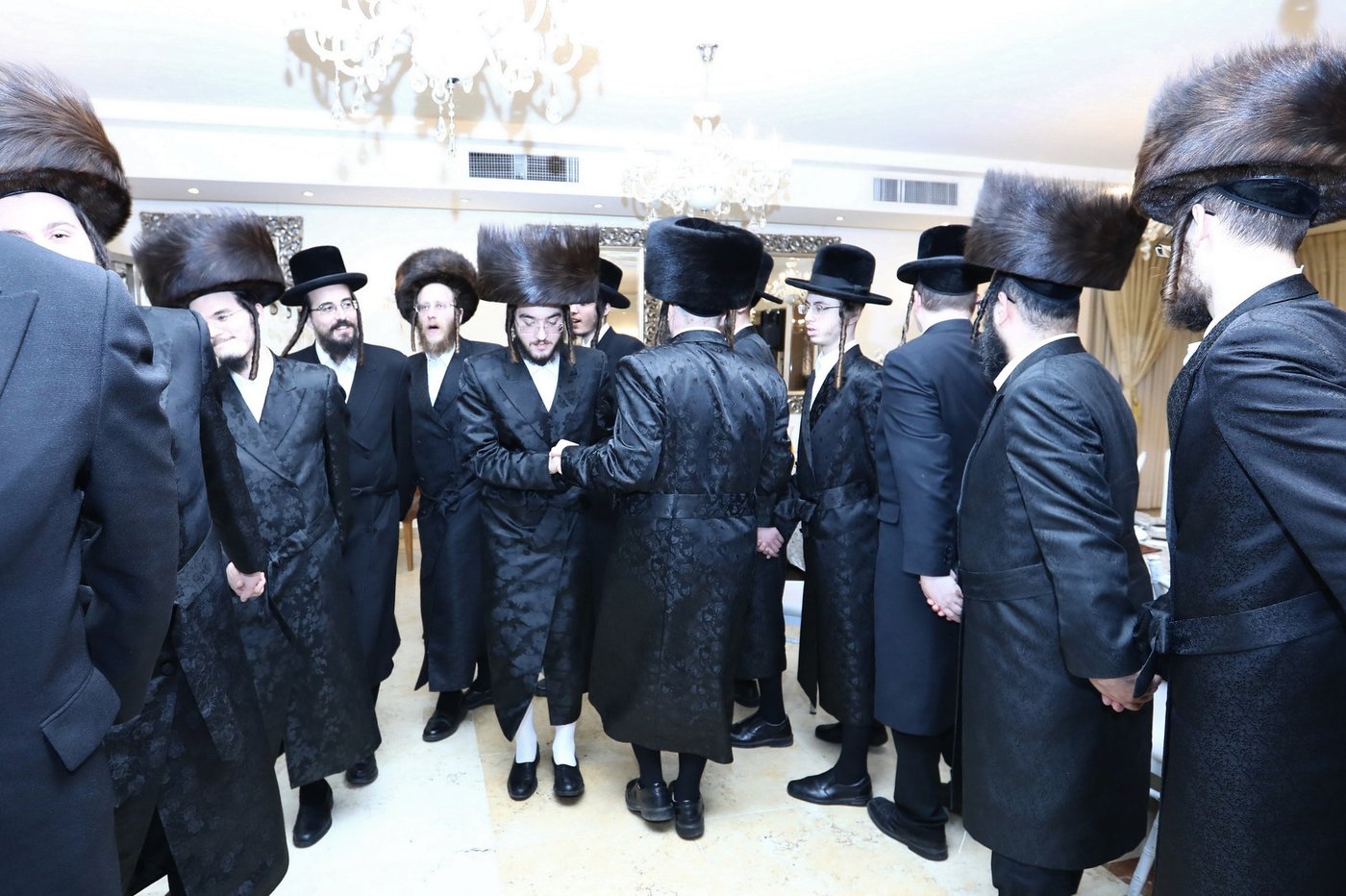 שמחת השבע ברכות בחצר הקודש נדבורנה - קוזמיר