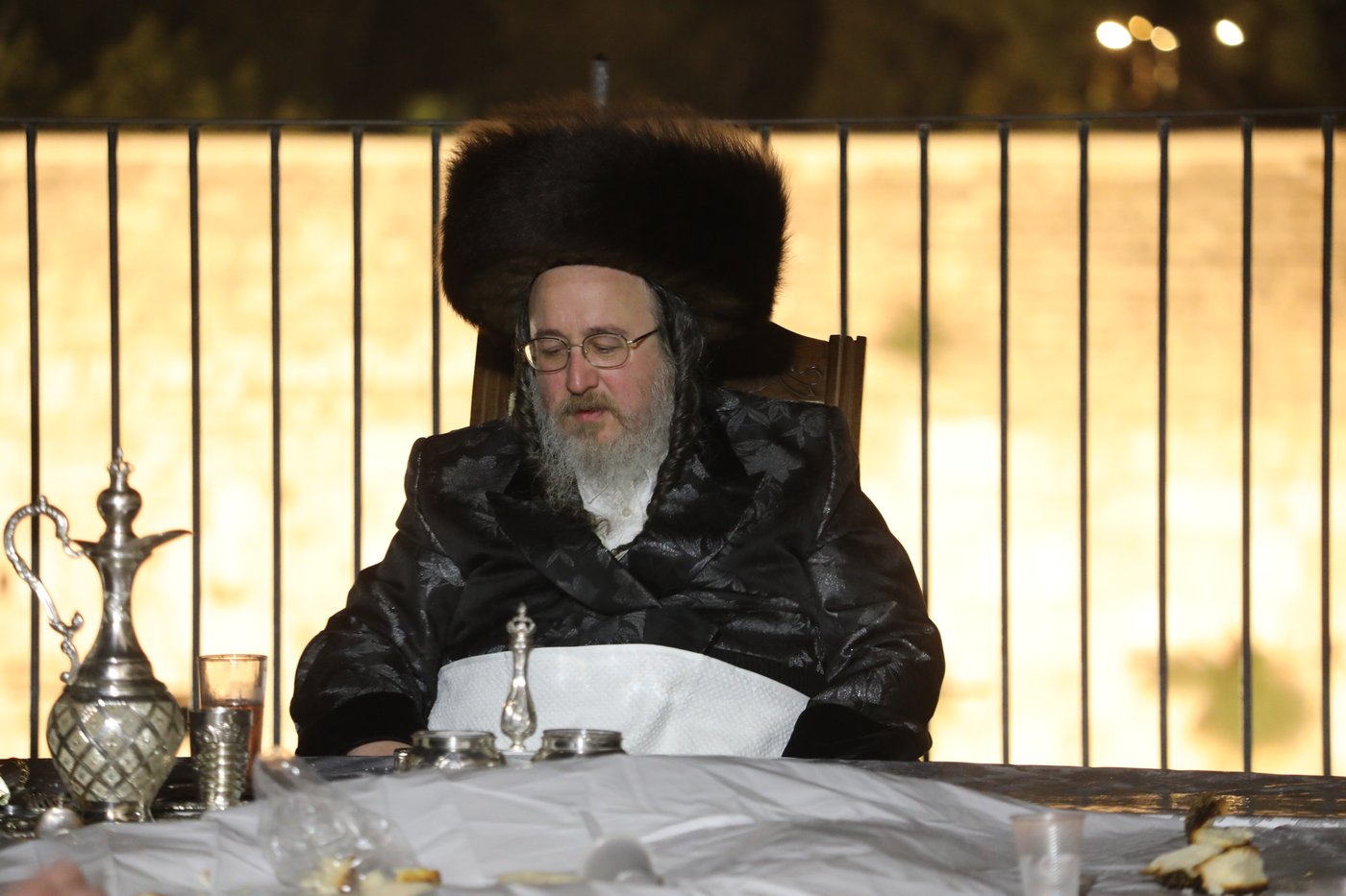 האדמו"ר מביאלה ב"ב שבת בעיר העתיקה