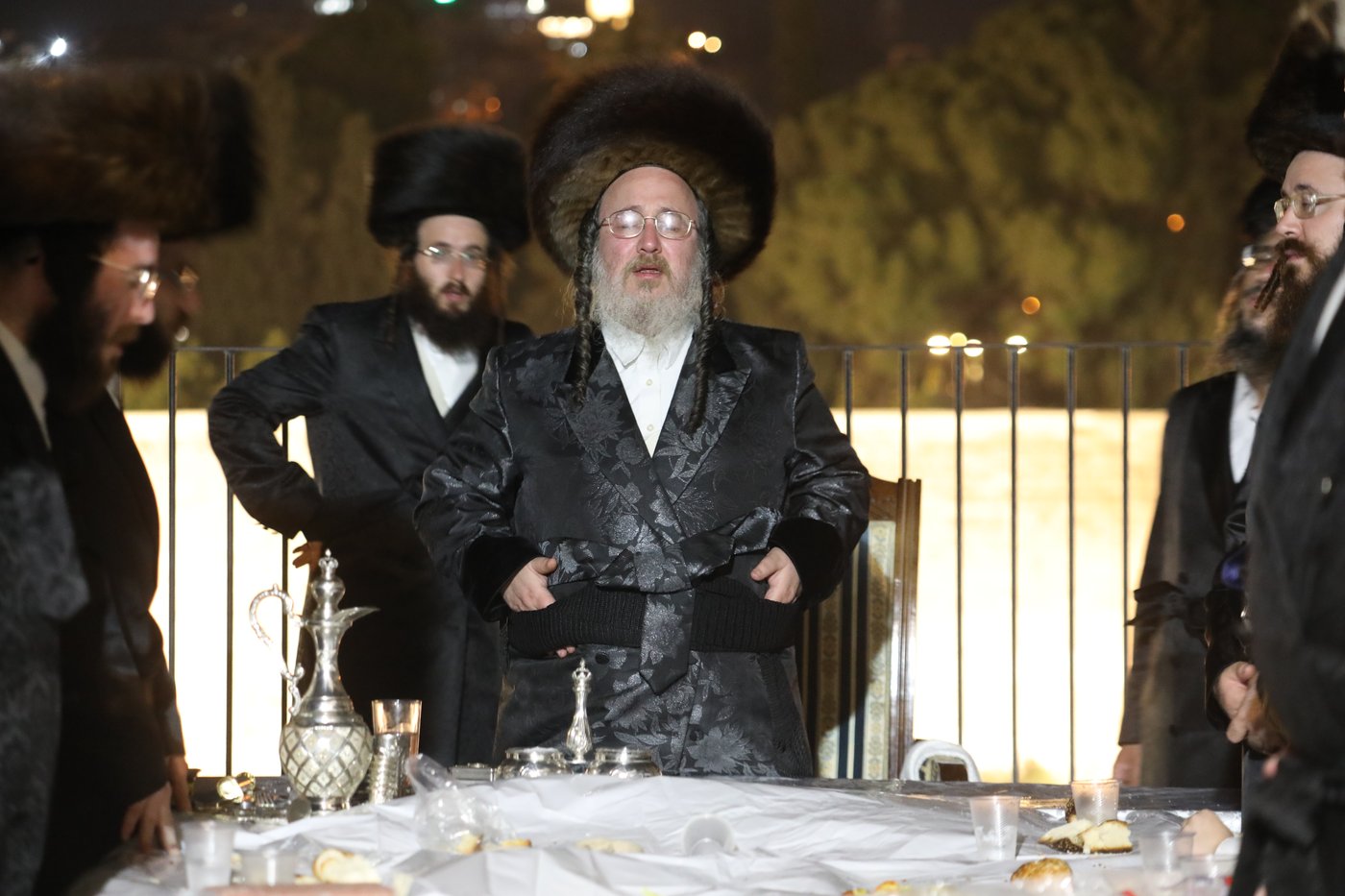 האדמו"ר מביאלה ב"ב שבת בעיר העתיקה
