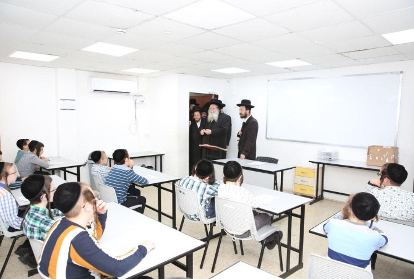 הגר"ש אלתר החלים מקורונה וביקר בחיידר
