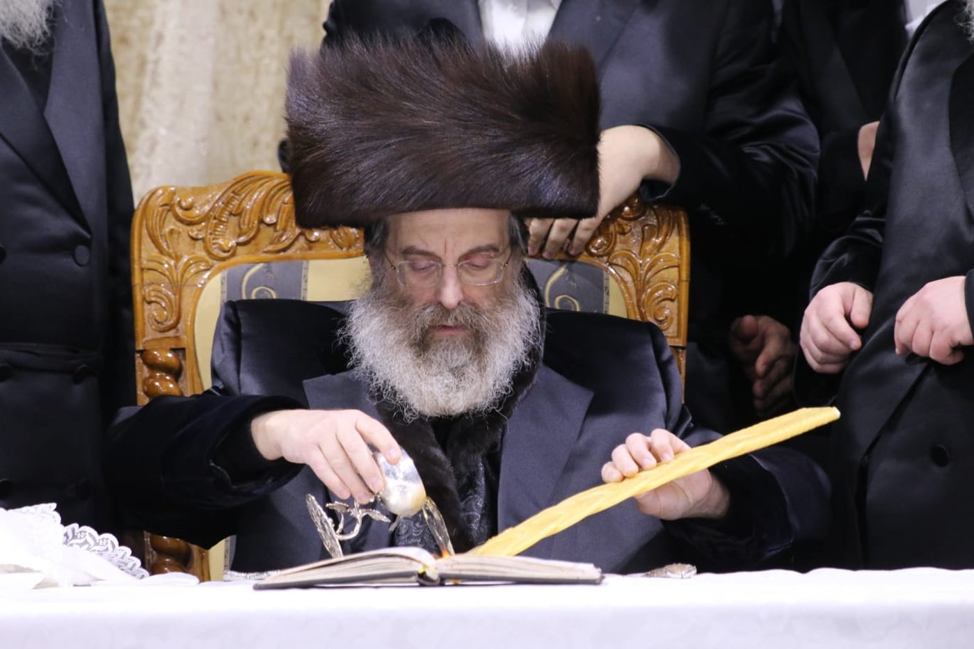 כשהרבי מבעלזא ביקר באכסניית הרבי מסאדיגורה זצוק"ל