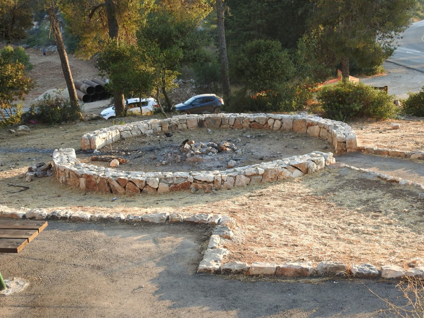 כשישראל שפירא ביקר באנדרטה על-שם ישראל שפירא