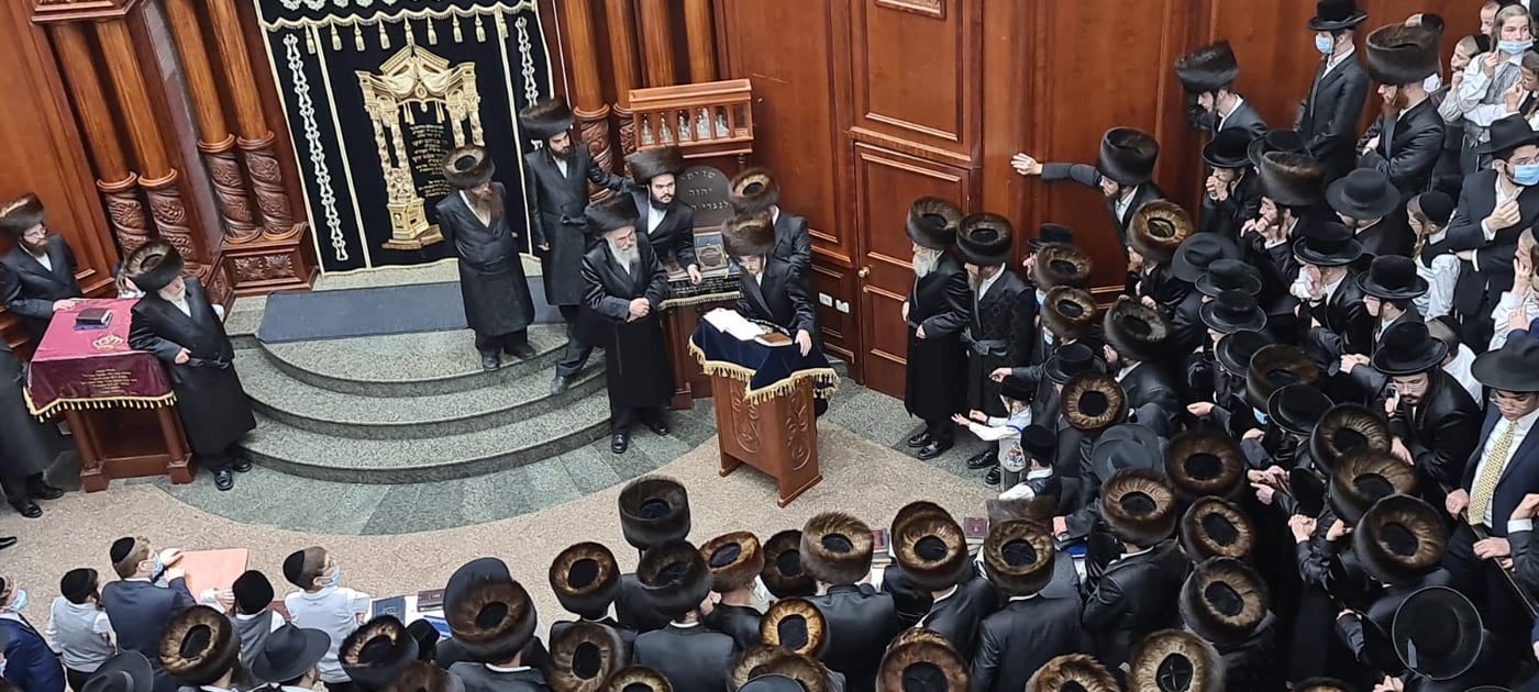 ללא טיש: שבת ראשונה בחצה"ק סאדיגורה