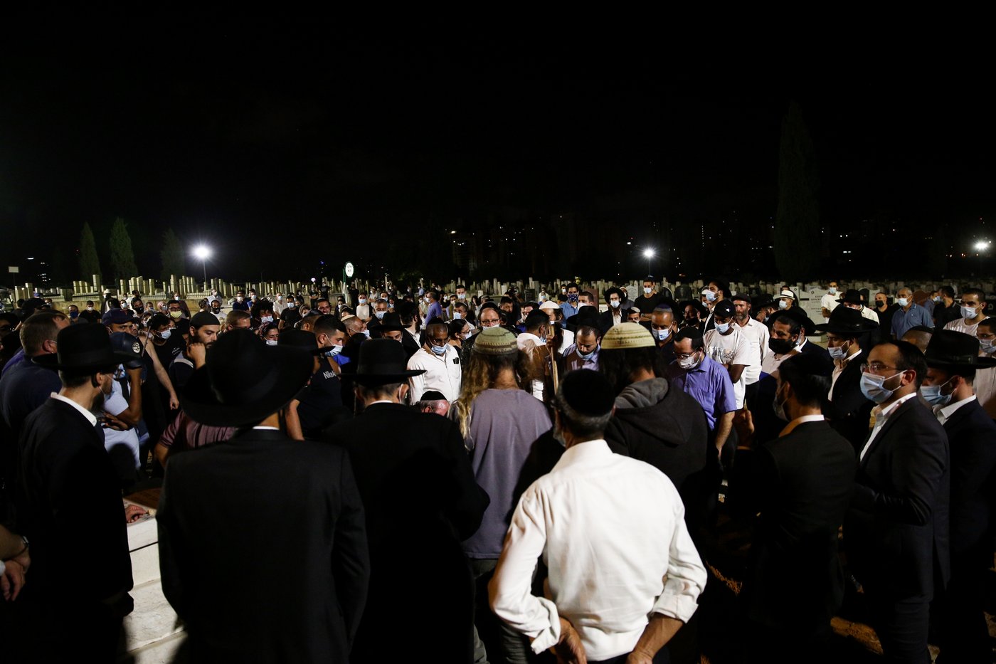 "כל העולם הזדעזע"; הרב שי אוחיון הי"ד הובא למנוחות