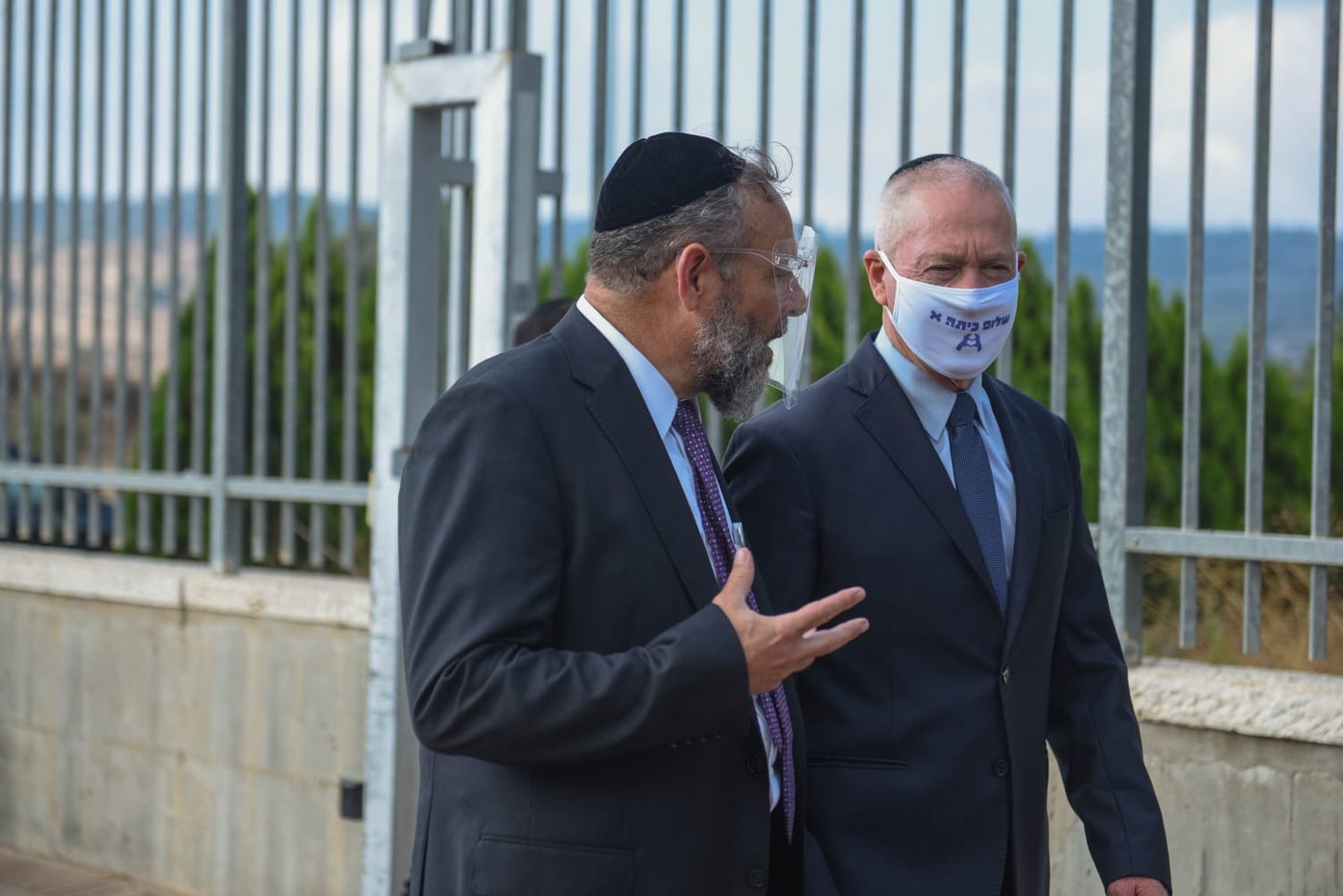 תיעוד: השר פתח את שנת הלימודים ב'נהורא'