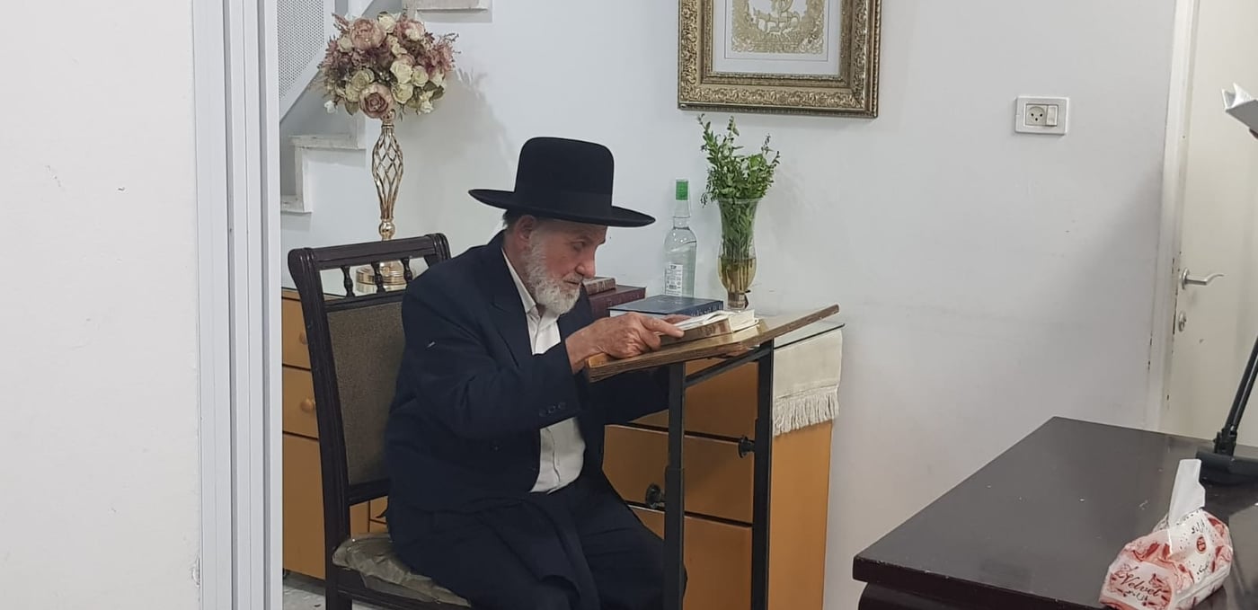 הגר"צ בוארון: בבית-כנסת אין סכנה; צריכים לבוא בהמונינו