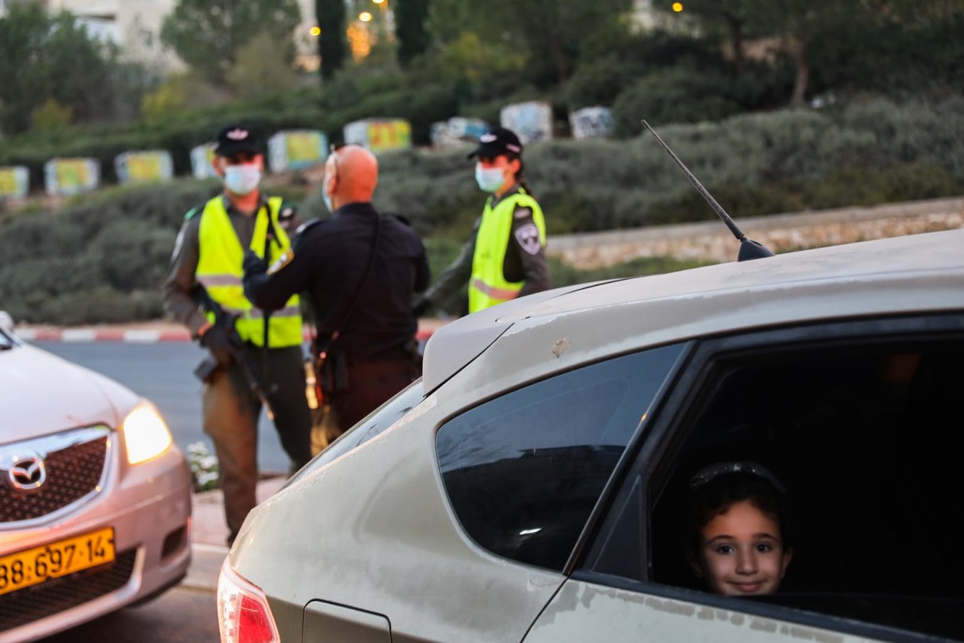סיור מצולם בשכונה החרדית ה'אדומה'. צפו