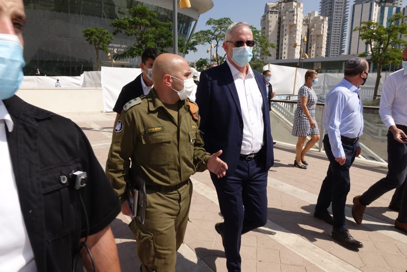 גנץ: "נעבור עיר עיר, לא נוותר בשום מקום"