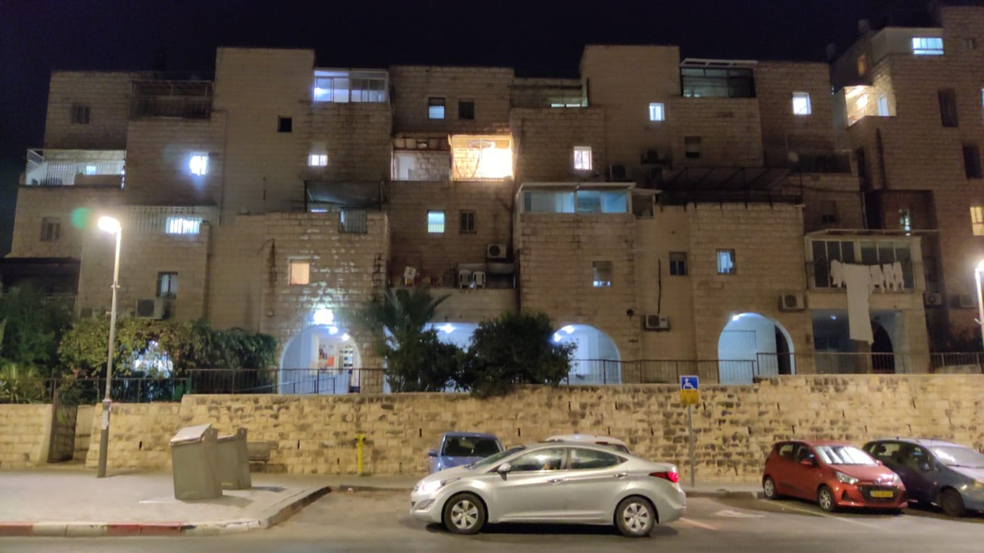 תעלומה בשכונת החרדית: ילד עם קליע בגב