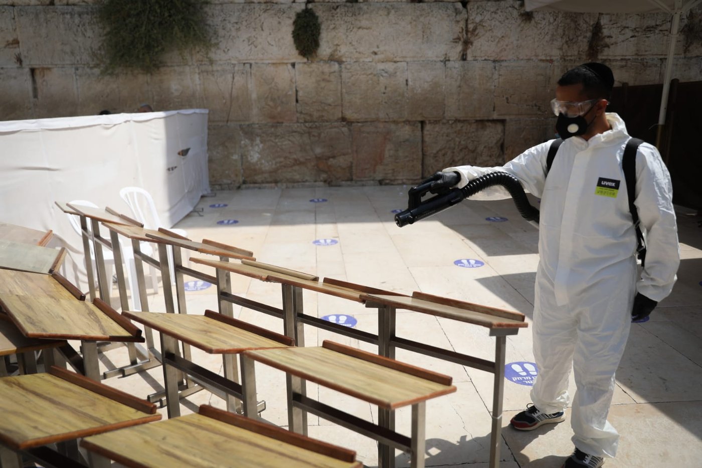 בצל ה'קורונה': הכותל המערבי עבר ניקוי וחיטוי • צפו
