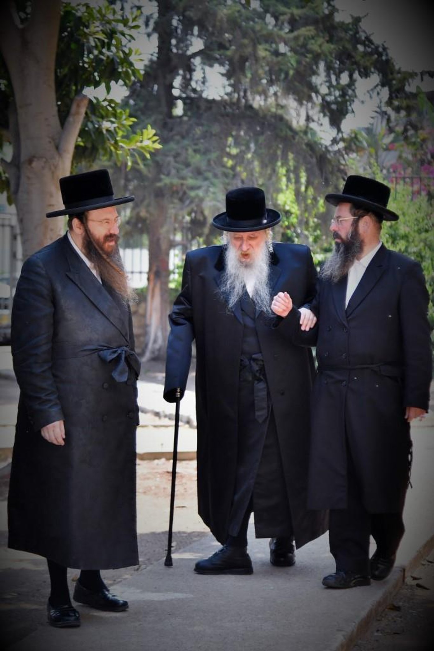 הרבי מטשרנוביל חיזק את בחורי הישיבה