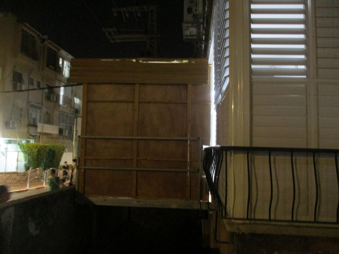 כך תושבי בני ברק נערכים לחג הסוכות - בצל הסגר