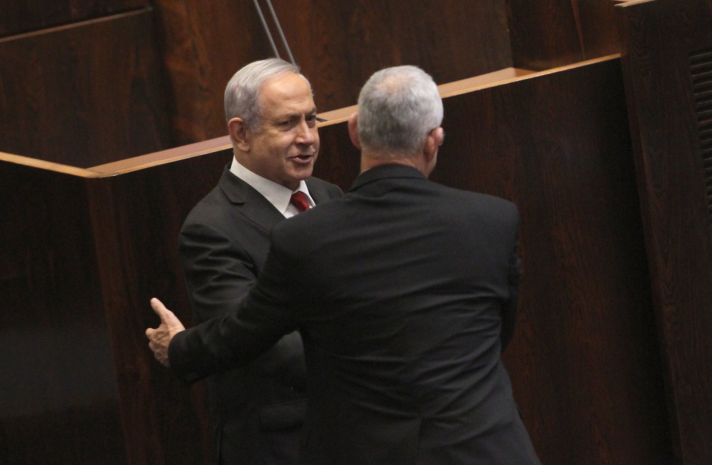 גנץ באיום: לא יוגש תקציב? - הבחירות באדר