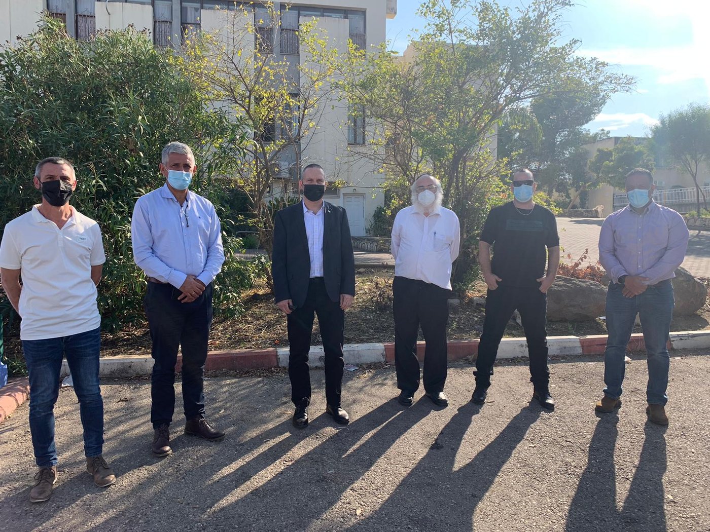 שר המדע ירד לשטח והצדיע לחסידי גור