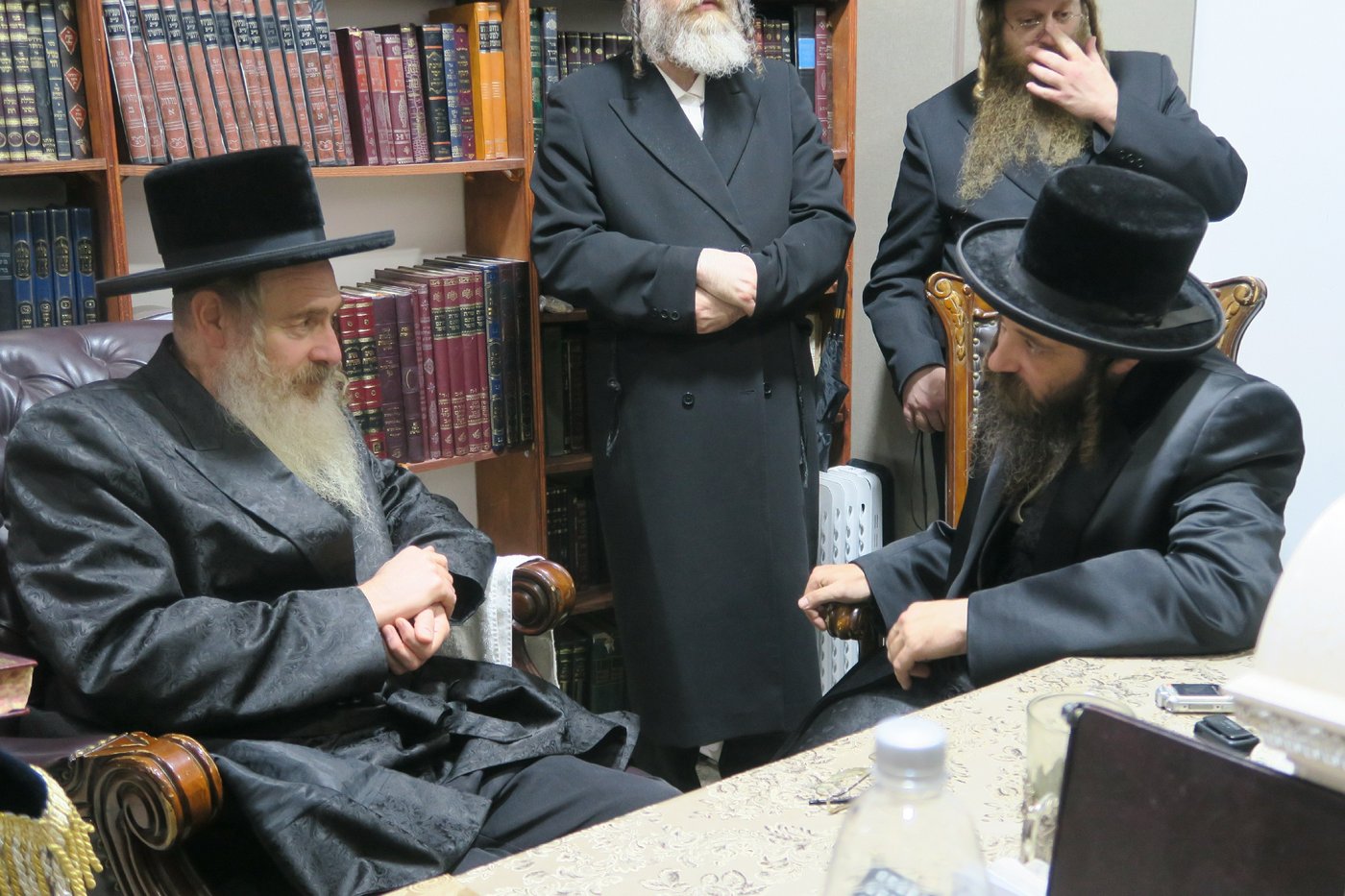 האדמו''ר מפיטסבורג בביקור אצל האדמו''ר מהאורנסטייפל
