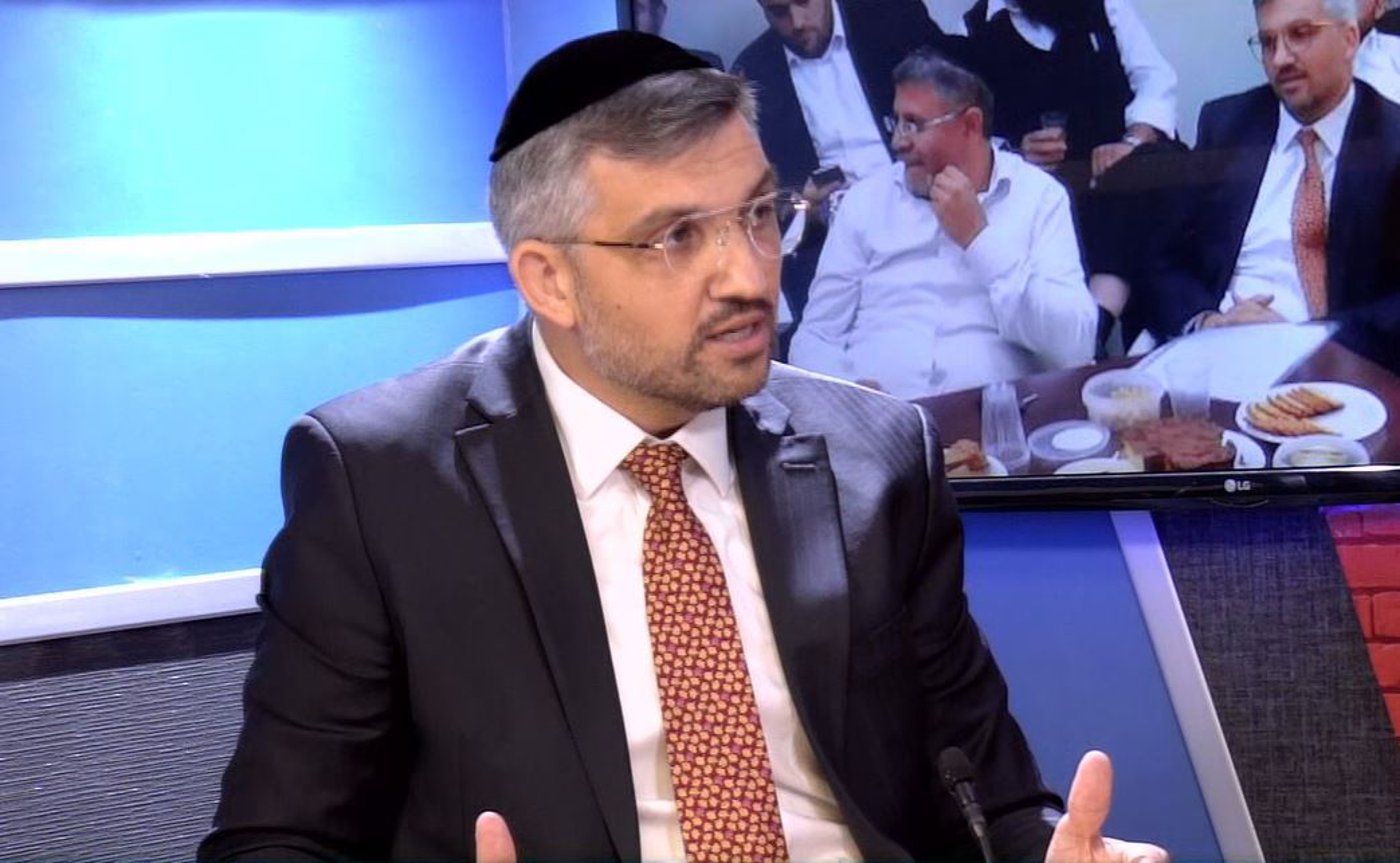 אבי דיין