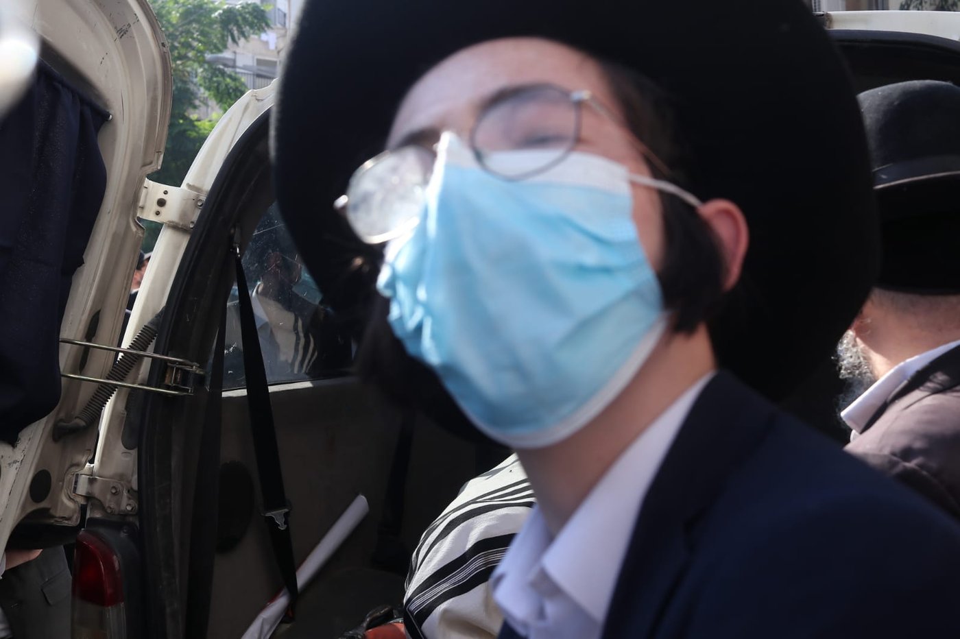"איי משולם, משולם": הלווית ראש הישיבה שנפטר מהנגיף