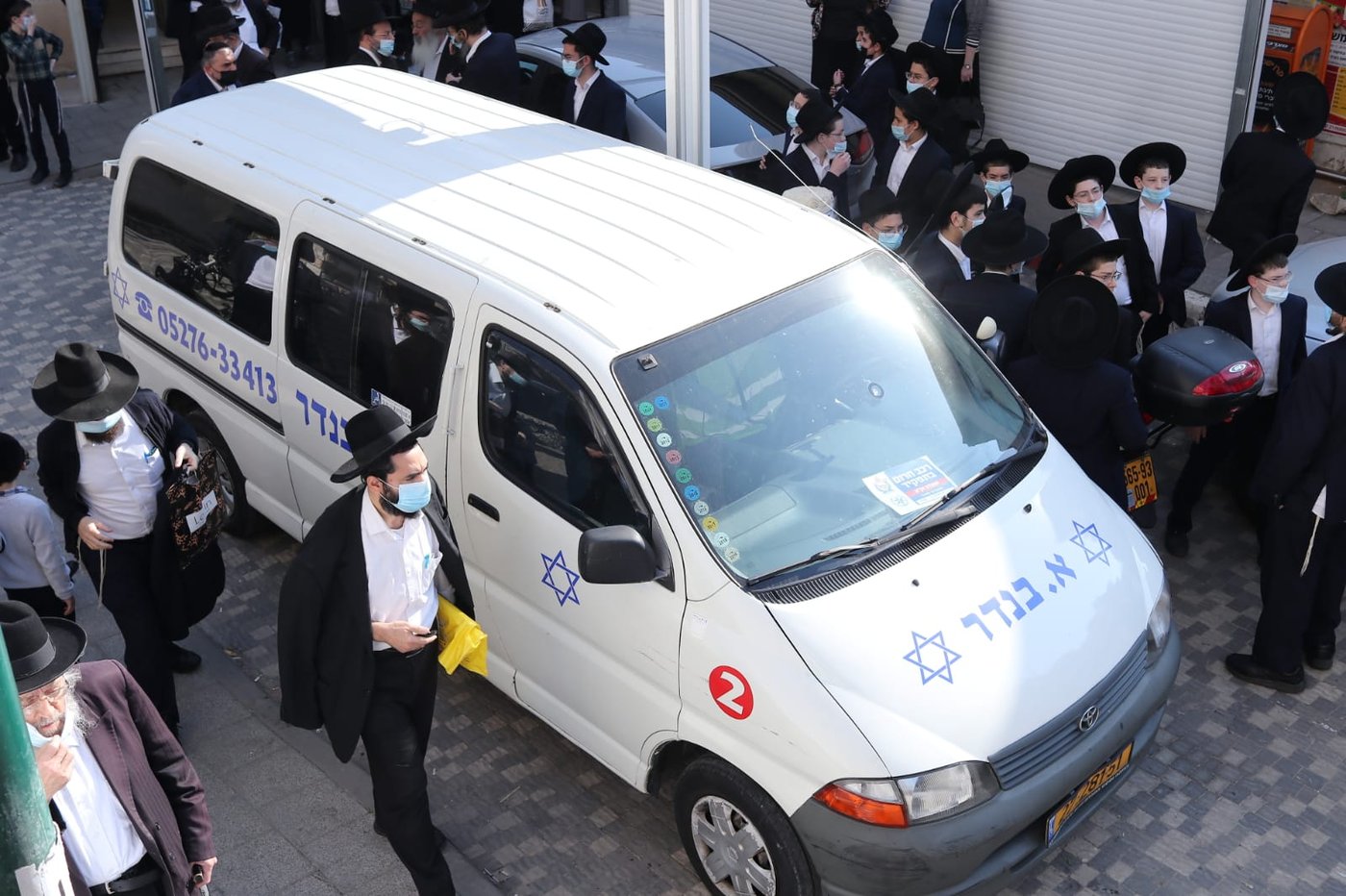 "איי משולם, משולם": הלווית ראש הישיבה שנפטר מהנגיף