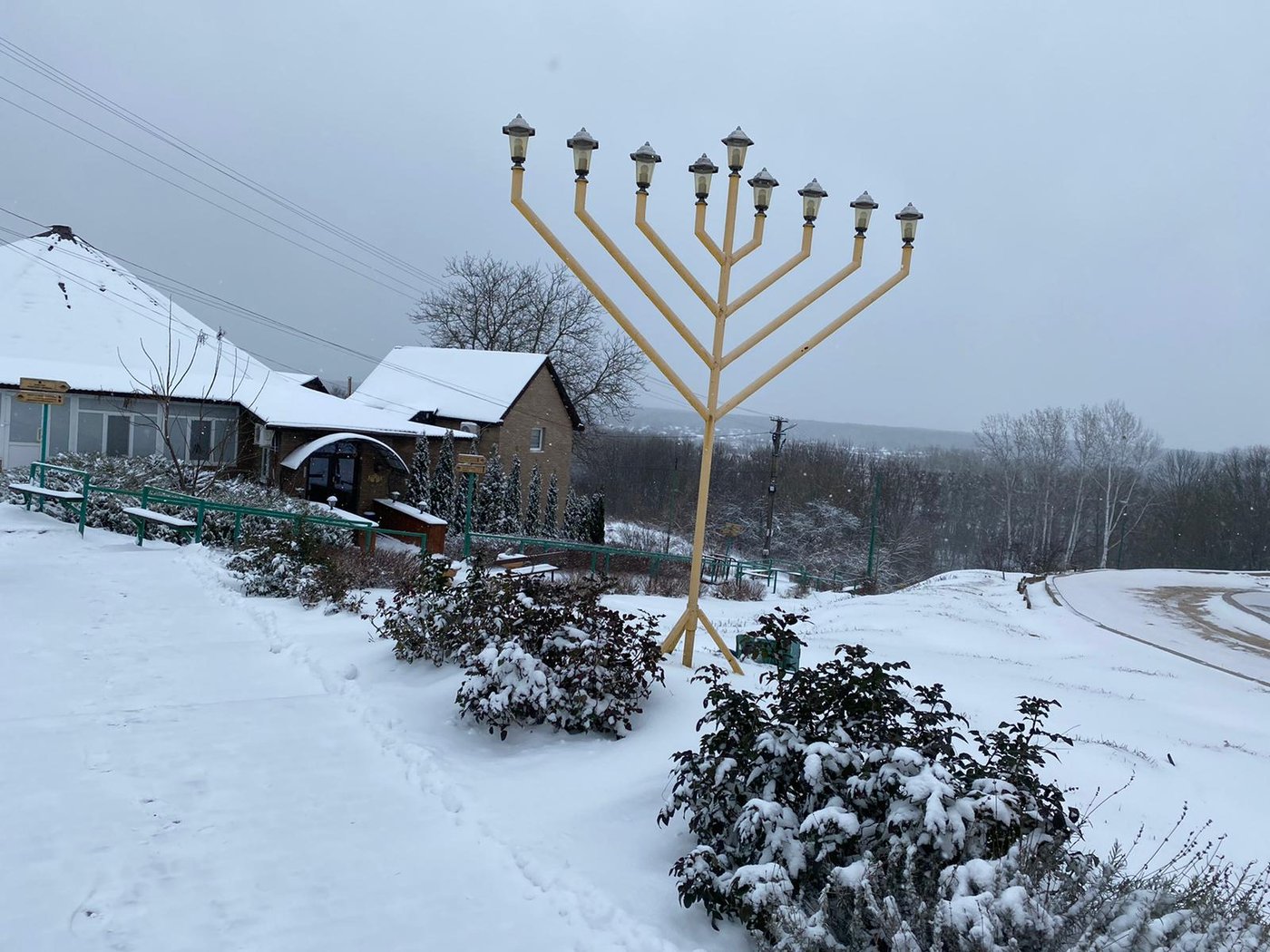 שבוע מהיארצייט: ציון האדמו"ר הזקן מושלג