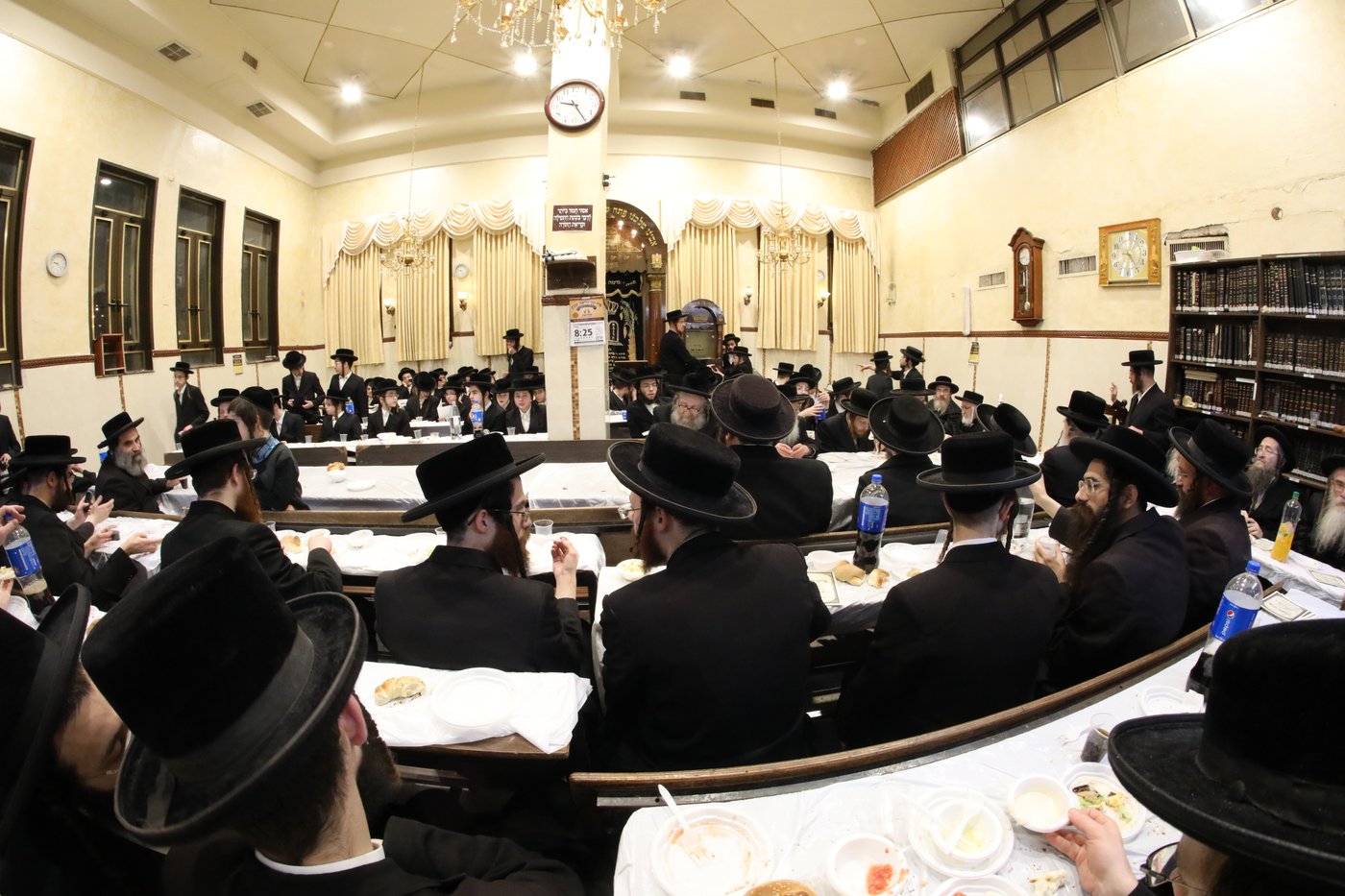 כך ציינו ב'משכנות הרועים' את ה'יארצייט'