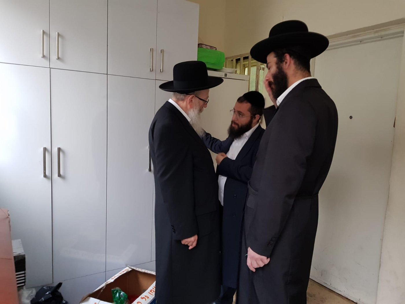 ליצמן ובבצ'יק עם יענקי קנייבסקי. ארכיון
