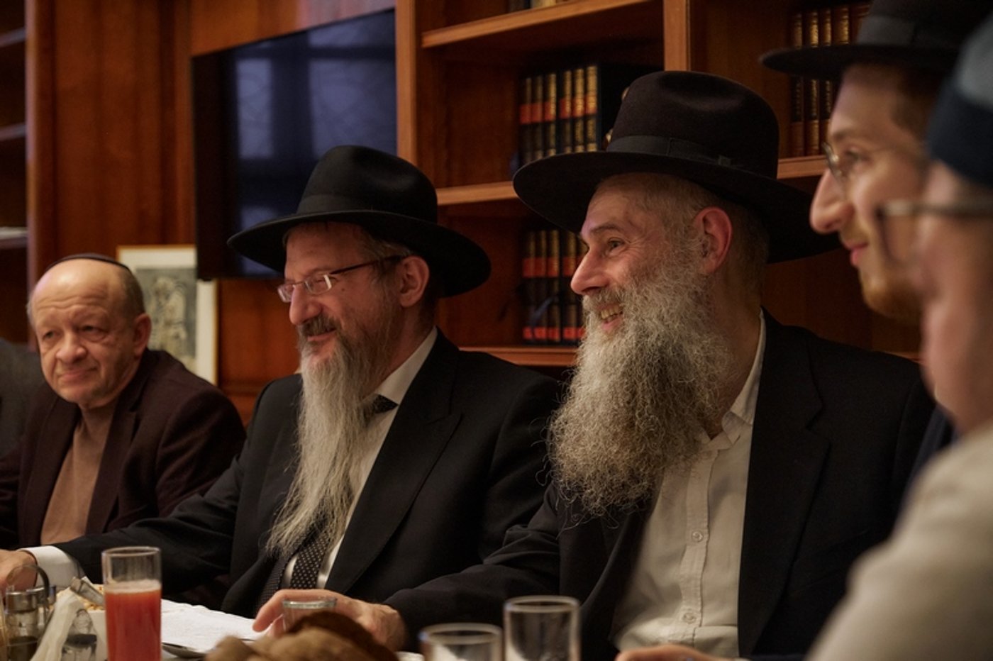 רבה הראשי של רוסיה בסבב ביקורים במפעלי מזון במערב רוסיה