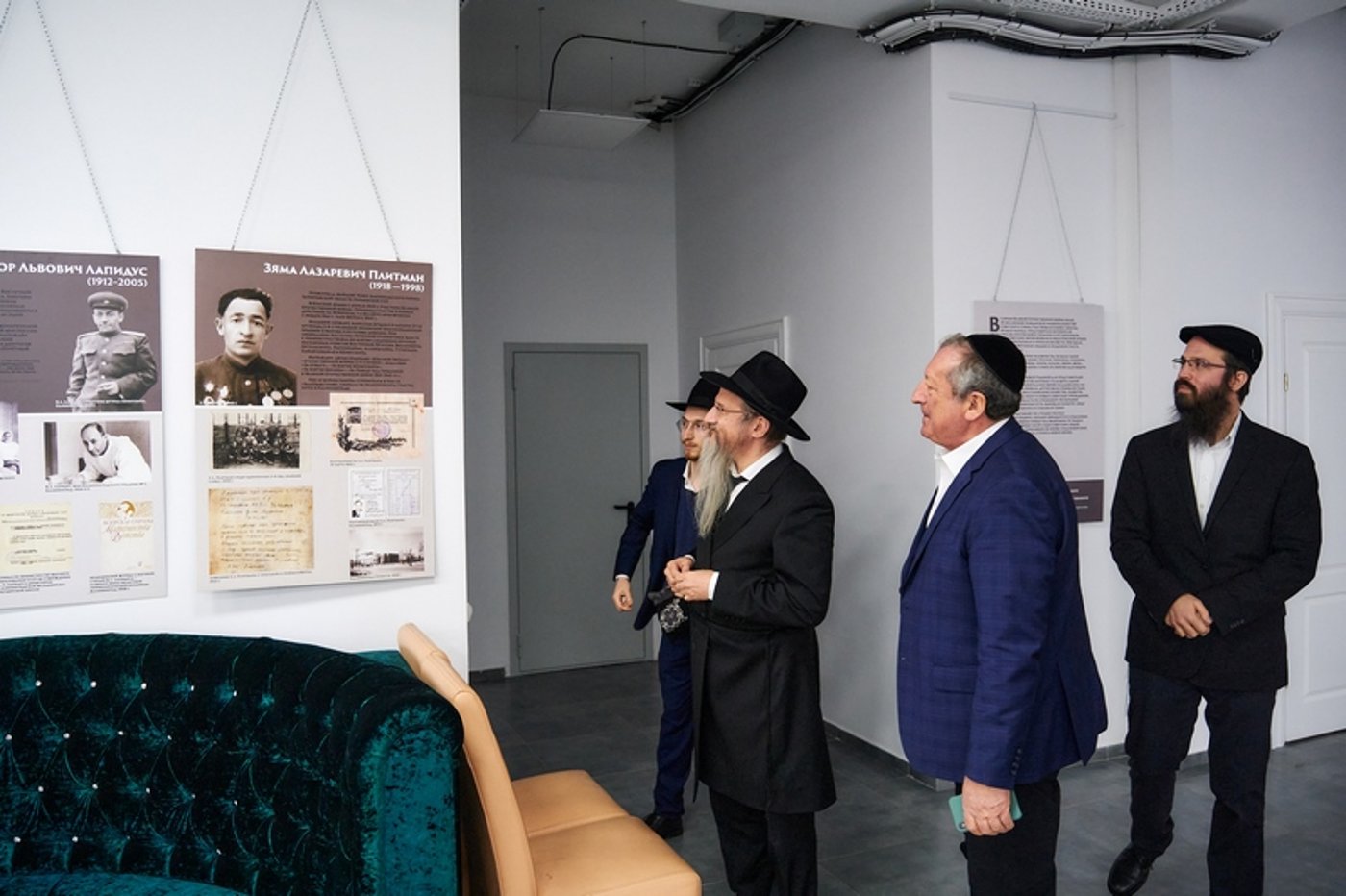 רבה הראשי של רוסיה בסבב ביקורים במפעלי מזון במערב רוסיה