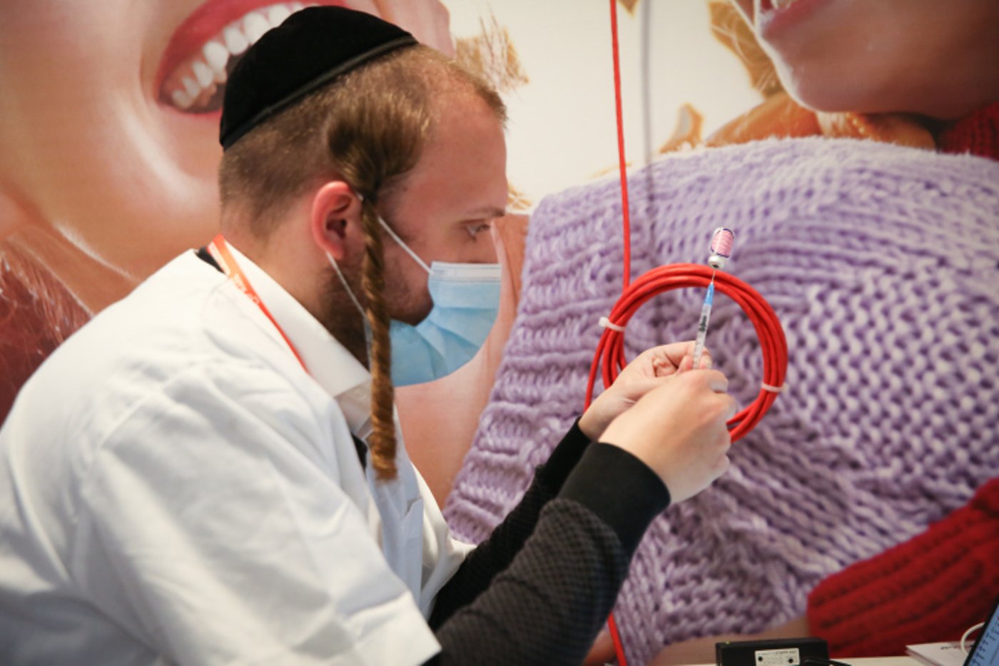 חיסוני קורונה בצפת, אמש