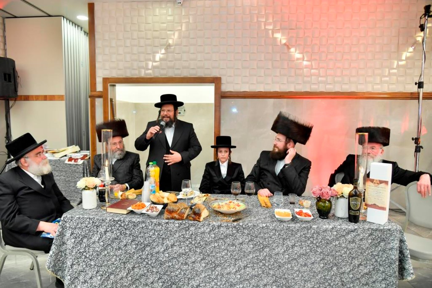 תיעוד: שמחת בר מצווה לבן מנצח מקהלת מלכות