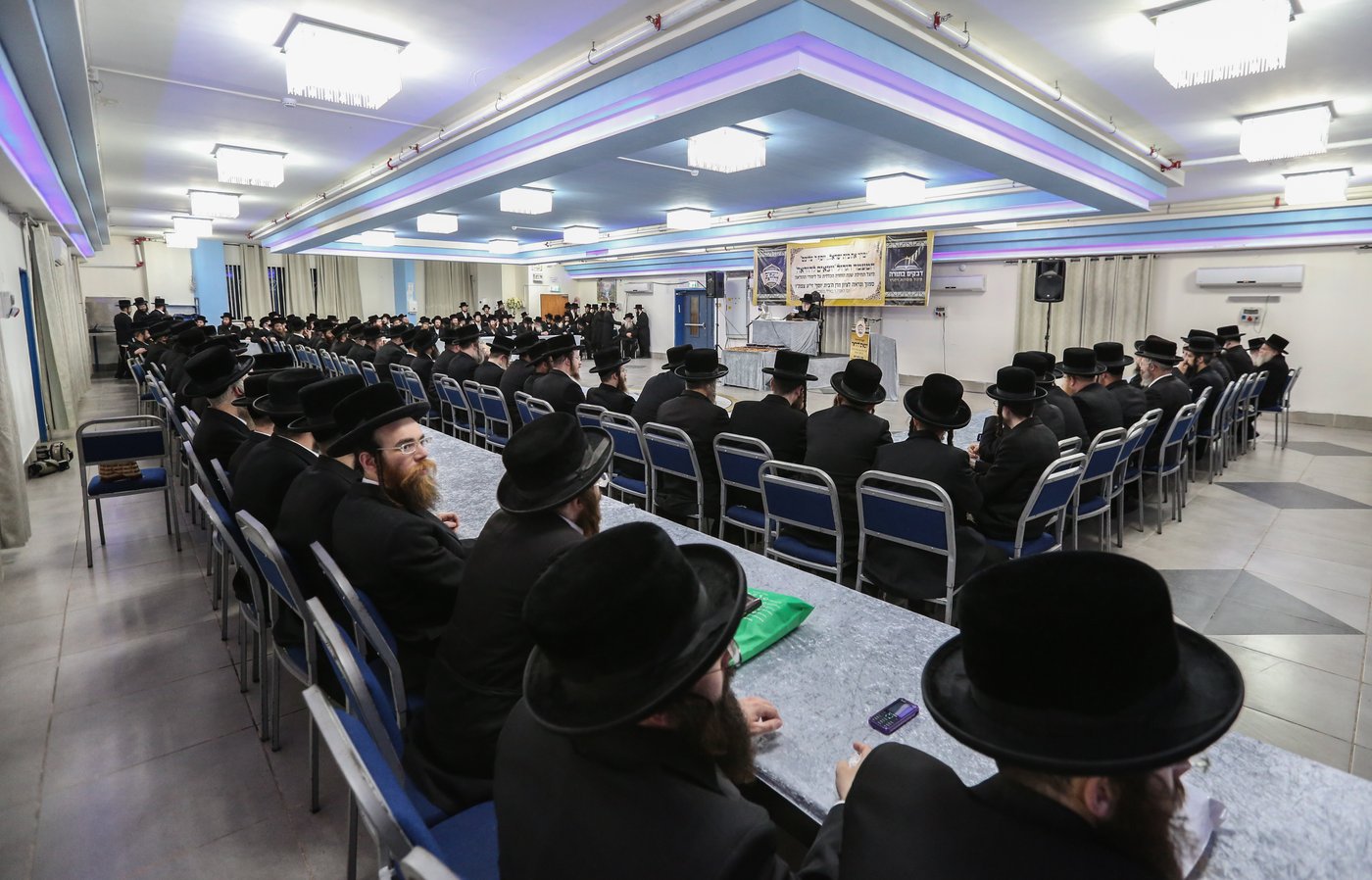 אברכי ויז'ניץ נבחנו על לימודי הוראה והתפללו בצפת