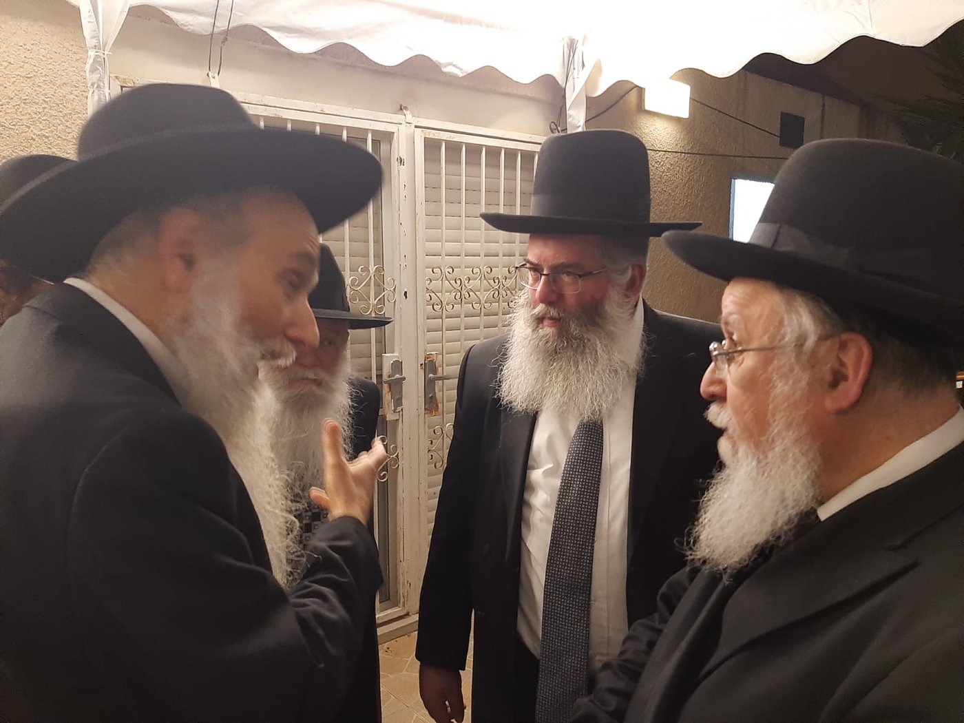 במודיעין עילית: הלוויית הרב מהכשרות בצרפת