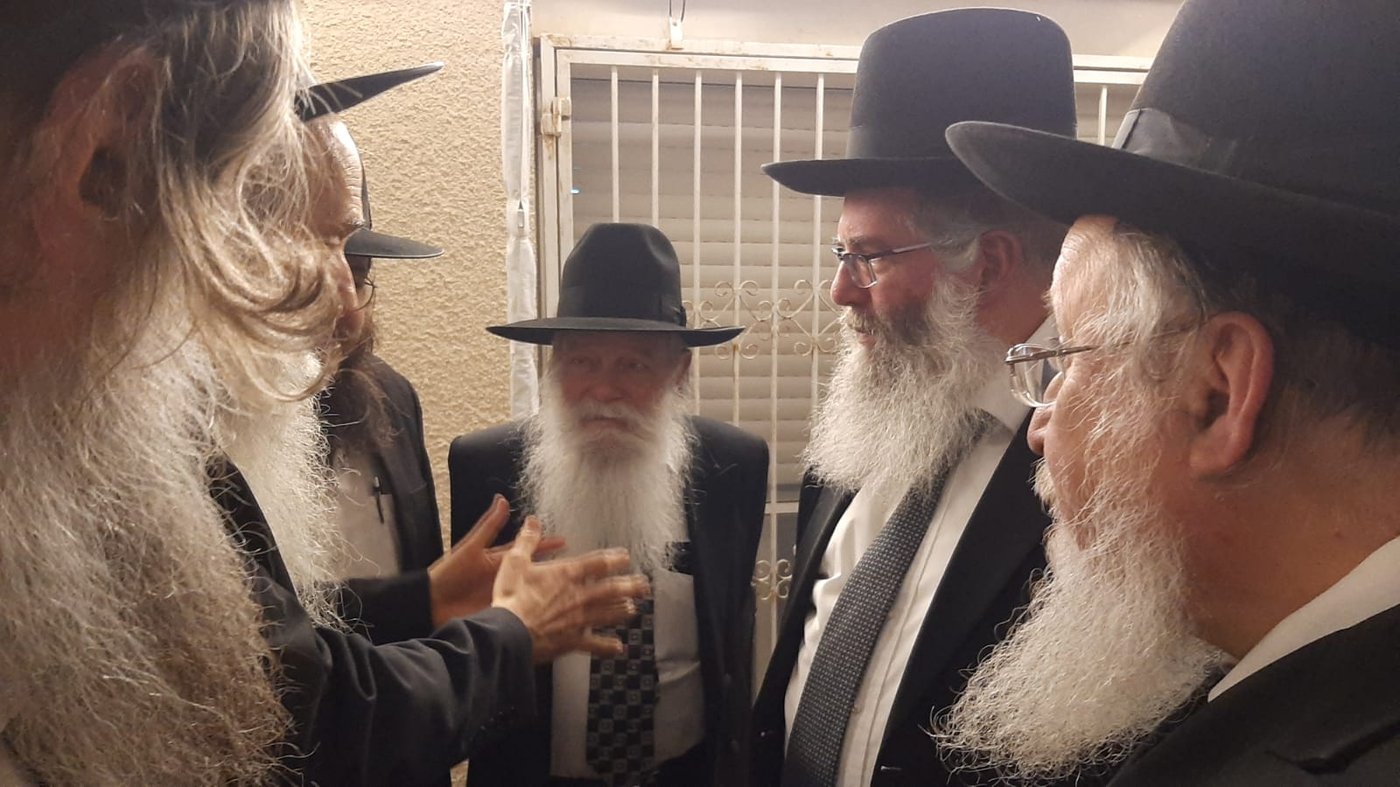 במודיעין עילית: הלוויית הרב מהכשרות בצרפת