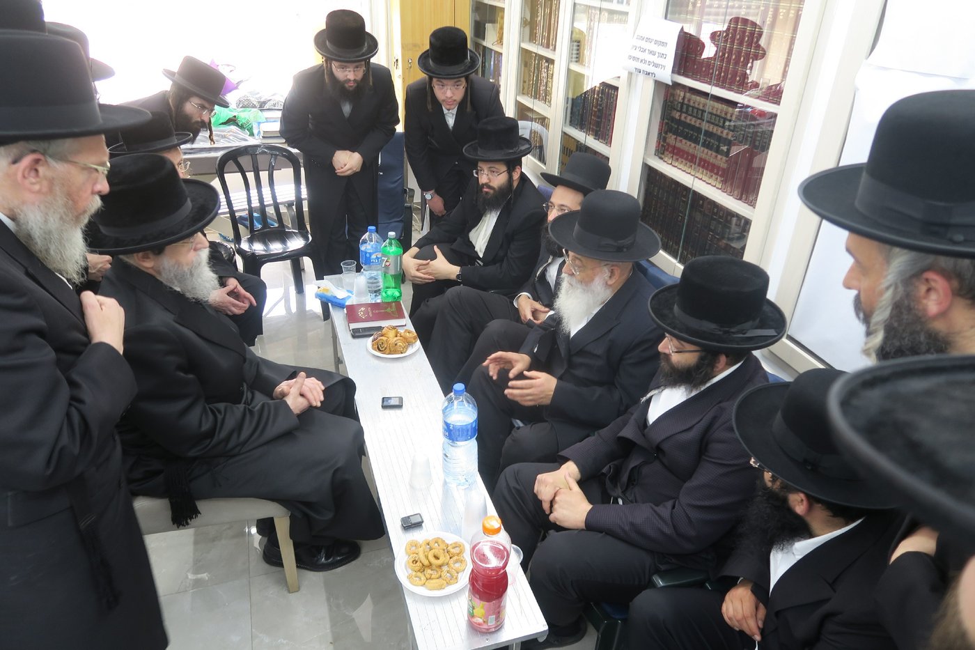 האדמו"ר מבאיאן ניחם את משפחות האסון