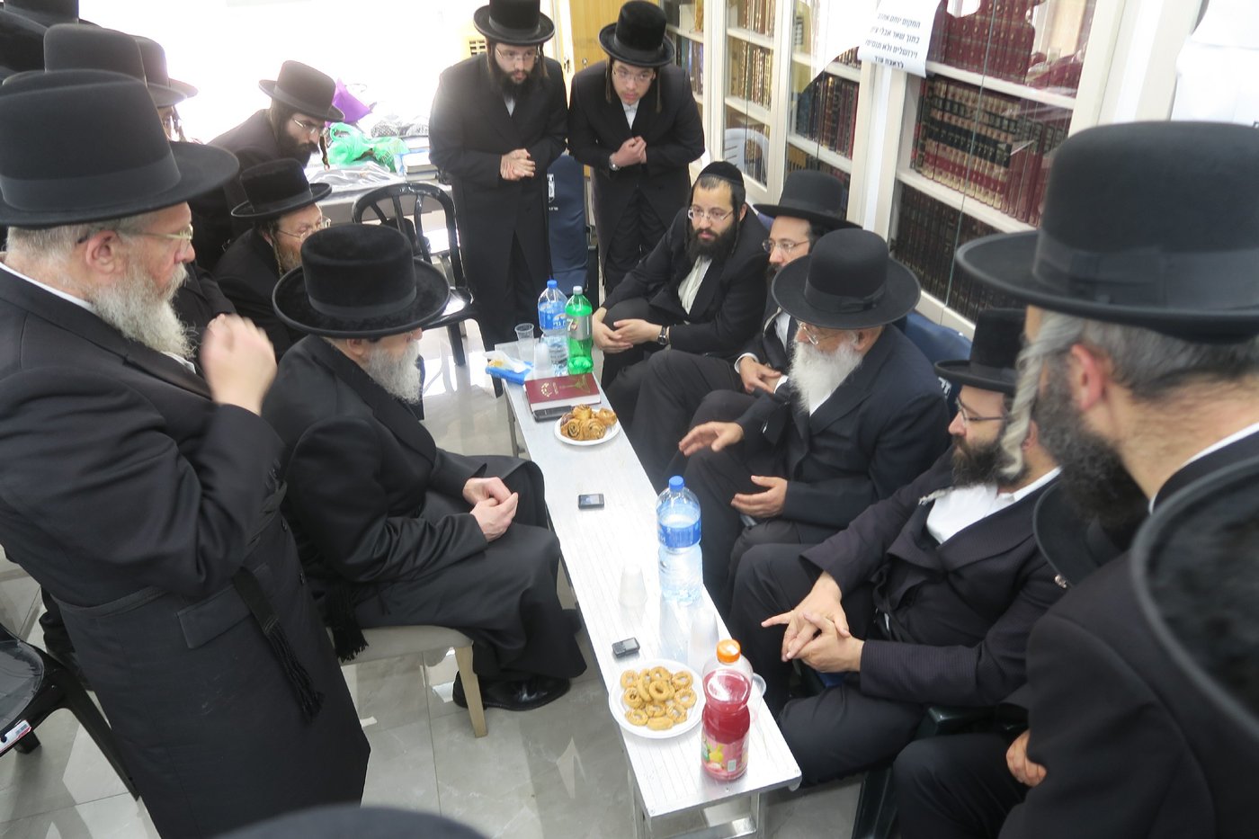 האדמו"ר מבאיאן ניחם את משפחות האסון