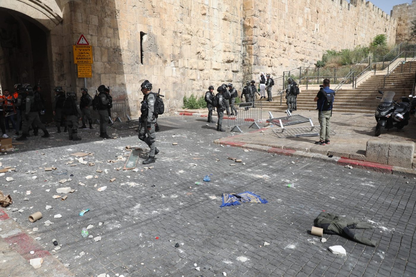 תיעוד דרמטי מירושלים: יהודים ניצלו מלינץ' בשער האריות
